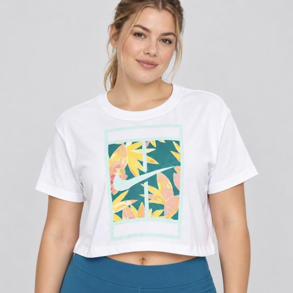 Nike Dri-FIT Slam Women's Cropped T-Shirt
